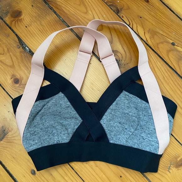 SALE! Aritzia Community Rasa strappy criss-cross bra - Picture 2 of 3